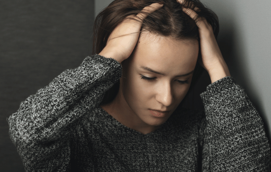 Valoración y tratamiento para síntomas de ansiedad y crisis de pánico.